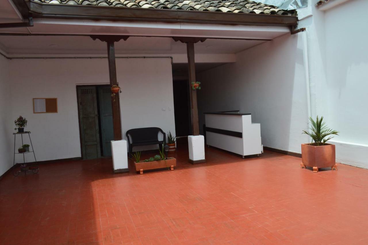 Hostel El Jardin โปปายาน ภายนอก รูปภาพ